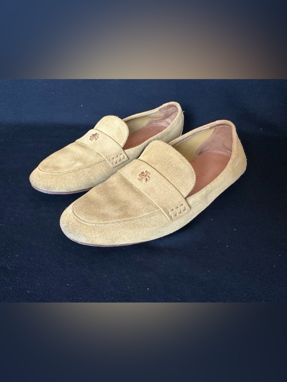 Tory Burch Mustard Yellow Suede Penny Loafers with Gold Emblem Ballet shoes 7.5 - Picture 14 of 16